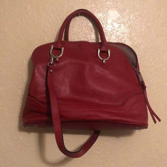 Red Handbag - Picture 1 of 5